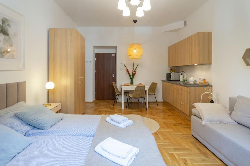 June B Appartement Krakau